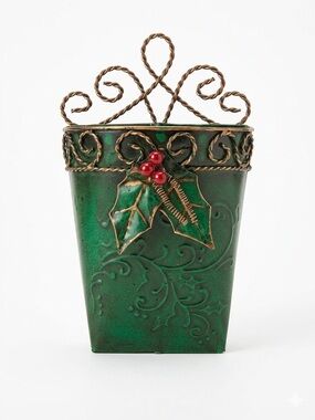 Vintage Green Metal Wall Pocket Holly Berry Christmas Holiday Decor 9.5"